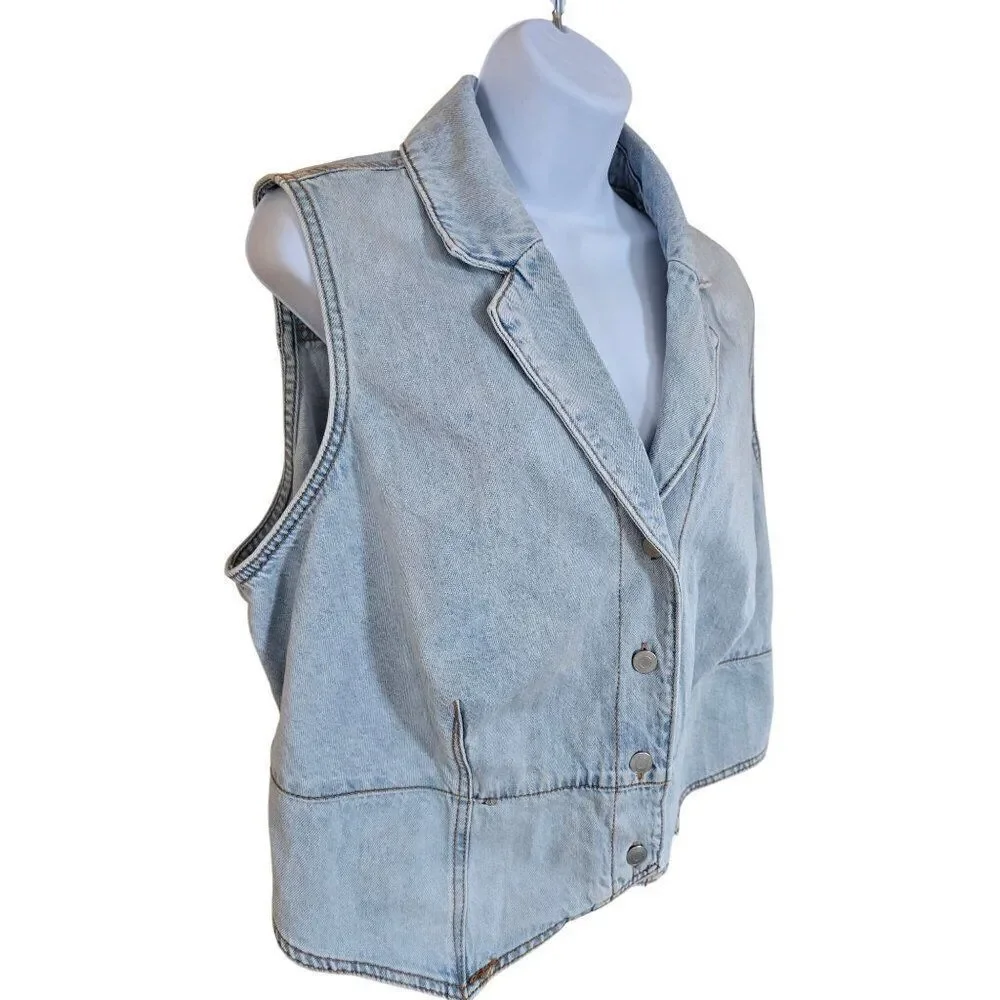 Light Wash Denim Vest Snap Button Closure cottagecore boho casual